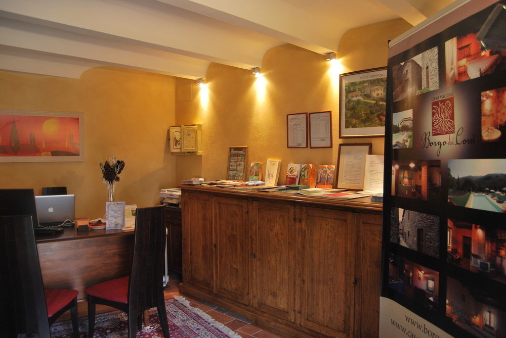Borgo Dei Corsi Holiday House Reggiolo Екстериор снимка