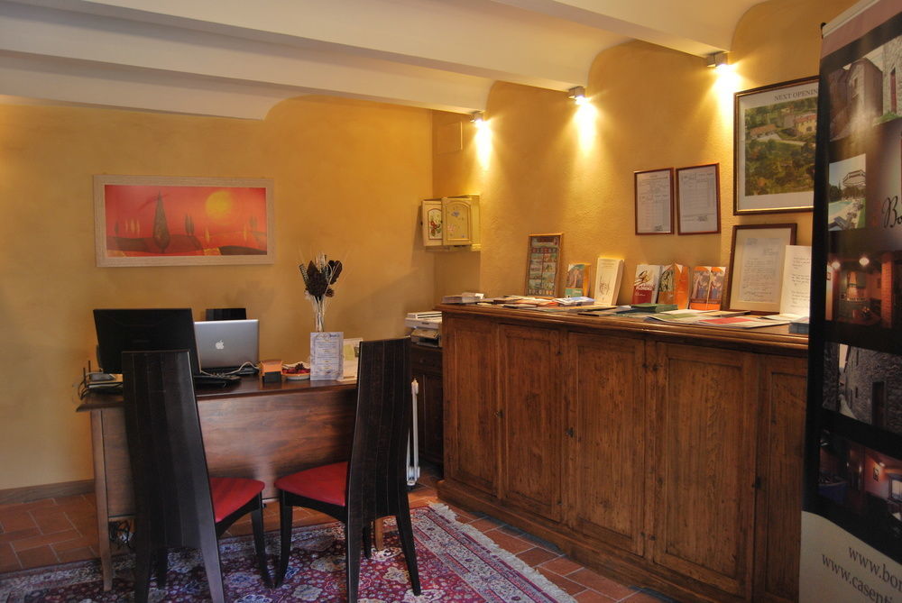 Borgo Dei Corsi Holiday House Reggiolo Екстериор снимка