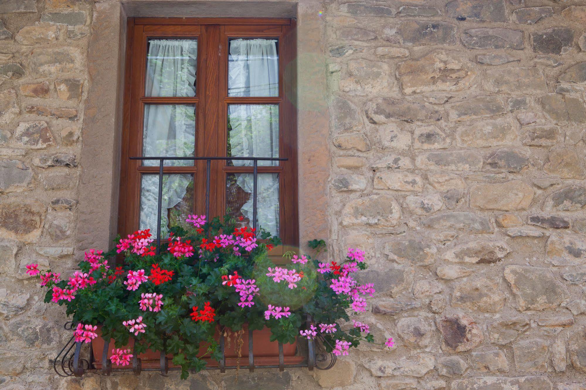 Borgo Dei Corsi Holiday House Reggiolo Екстериор снимка
