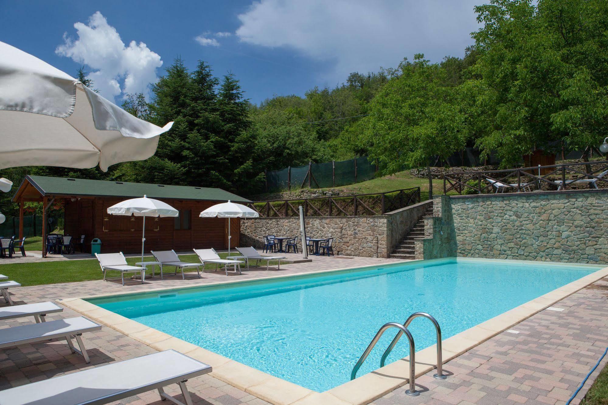 Borgo Dei Corsi Holiday House Reggiolo Екстериор снимка